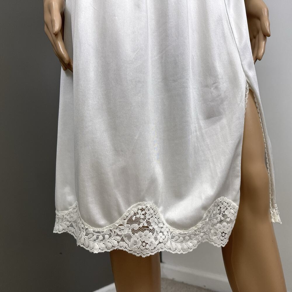 Adonna Half Slip Plus Size 1X Silver Gray Wide Lace High Slit USA Made Nylon - Picture 2 of 6